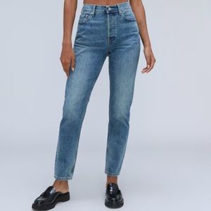 Everlane 90s Cheeky Jean